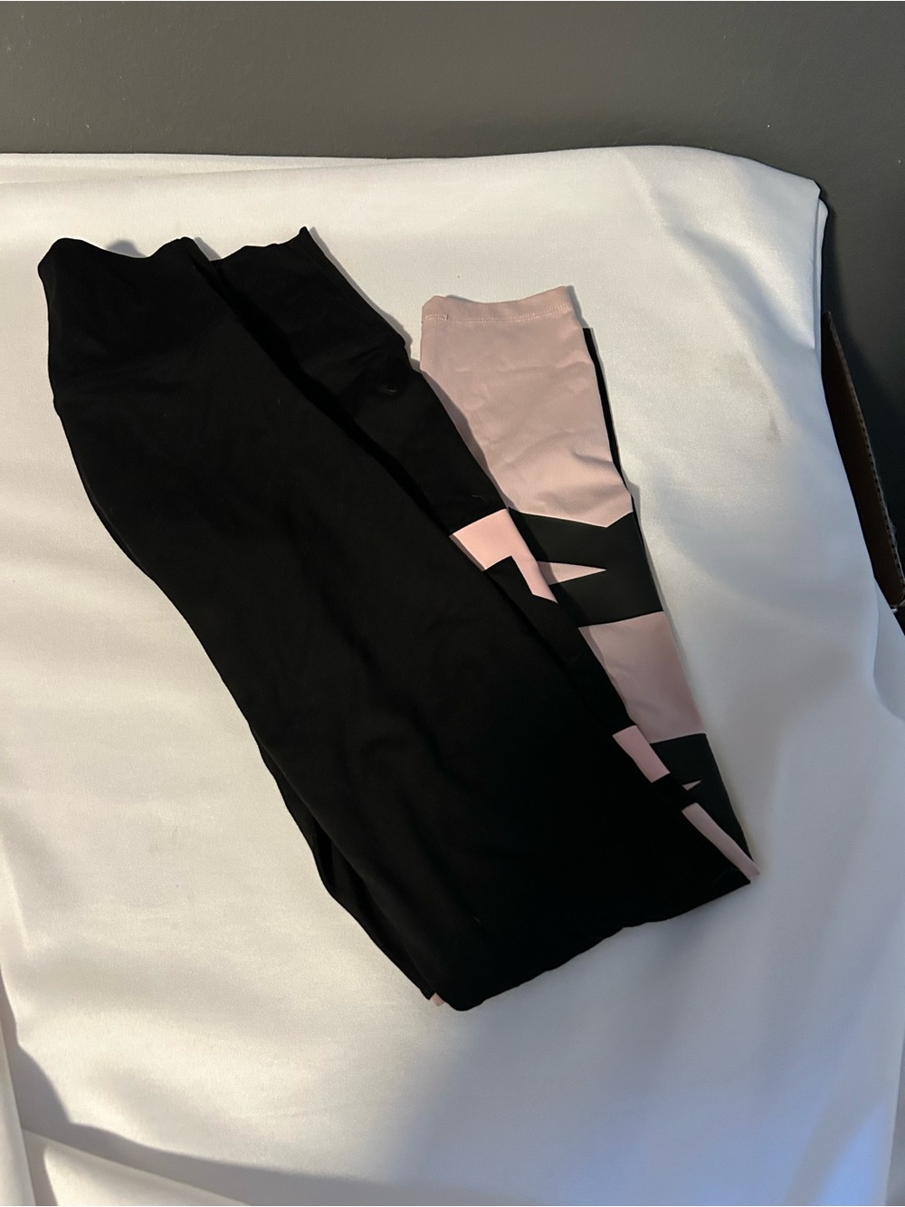 NWOT PINK Victoria's Secret Black Performance Leggings with Pink Logo
